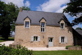 Josselin - Ty Men - large rural family house